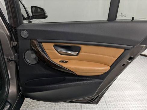 Used 2015 BMW 328i xDrive Wagon image 21