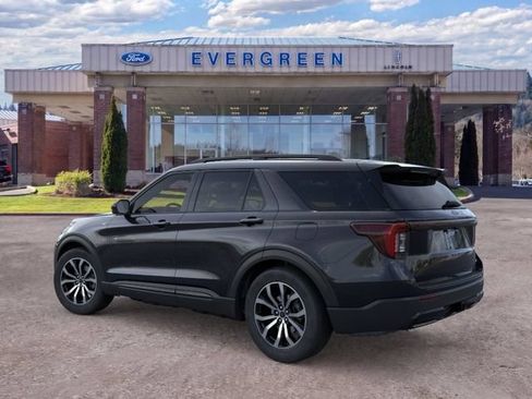 New 2026 Ford Explorer ST-Line AWD/4WD image 4
