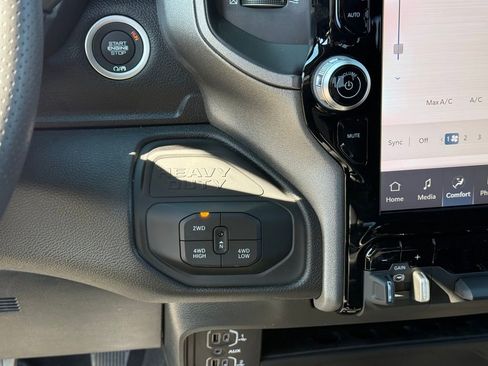 New 2026 RAM 3500 Tradesman AWD/4WD image 21