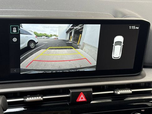 New 2026 Kia Sportage LX w/ LX Convenience Package image 15