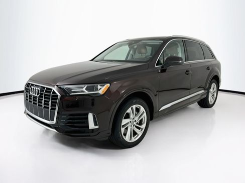 Used 2020 Audi Q7 2.0T Premium w/ Convenience Package AWD/4WD image 3