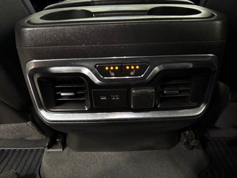 Used 2021 Chevrolet Silverado 2500 LTZ w/ LTZ Plus Package AWD/4WD image 38