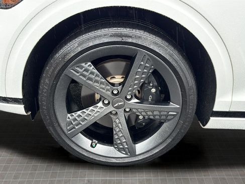 Used 2022 Genesis GV70 3.5T Sport w/ Sport Prestige Package image 44