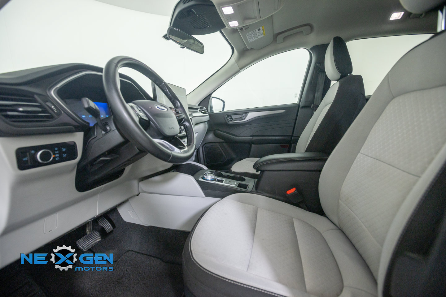 Used 2024 Ford Escape Active w/ Tech Pack #1 FWD image 12