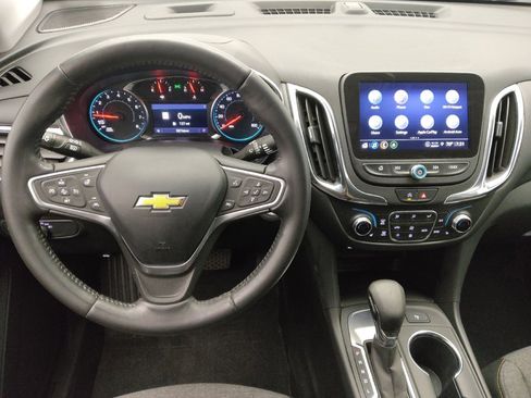 Used 2022 Chevrolet Equinox LT FWD image 22