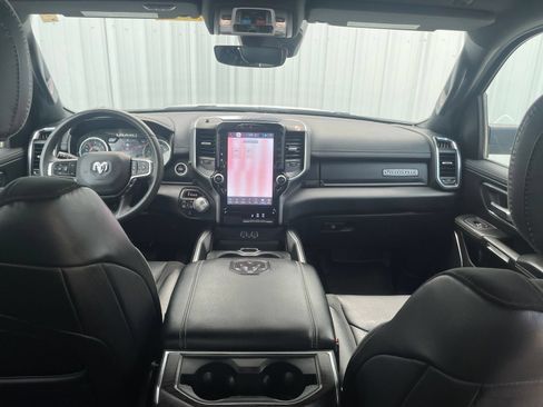 Used 2025 RAM 1500 Laramie AWD/4WD image 18