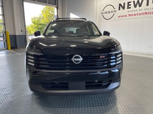 New 2026 Nissan Kicks SR w/ Cold Weather Package image 3