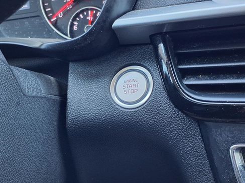 Used 2019 Kia Optima S w/ S Panoramic Sunroof Package image 11