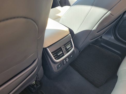 Certified 2024 Subaru Outback Limited image 31