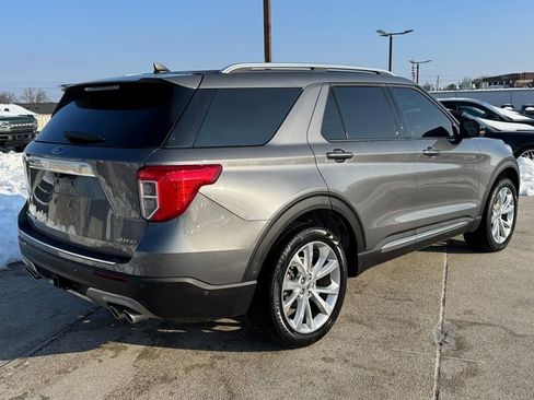Used 2022 Ford Explorer Platinum w/ Equipment Group 601A image 8