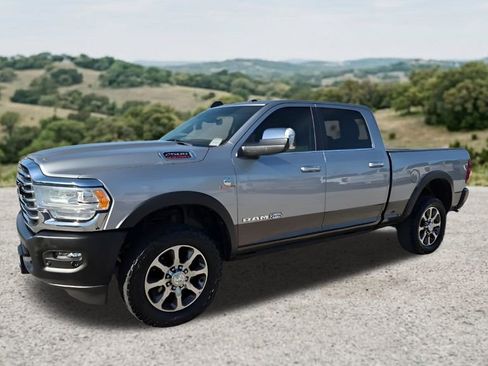 Used 2021 RAM 2500 Limited AWD/4WD image 3