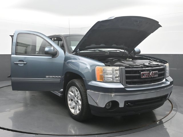 Used 2008 GMC Sierra 1500 SLT w/ SLT Preferred Package AWD/4WD image 52