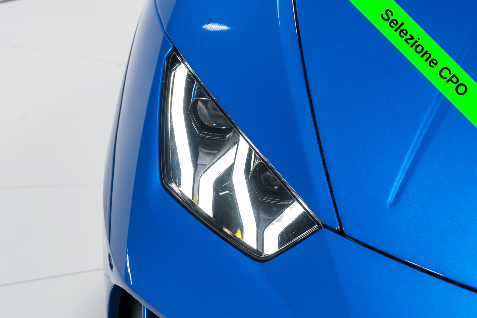 Used 2023 Lamborghini Huracan EVO AWD/4WD image 48