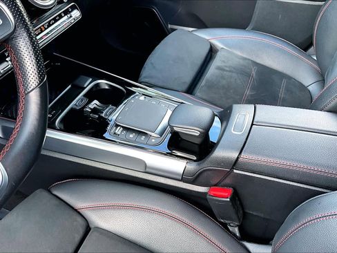 Used 2023 Mercedes-Benz EQB 250+ image 16