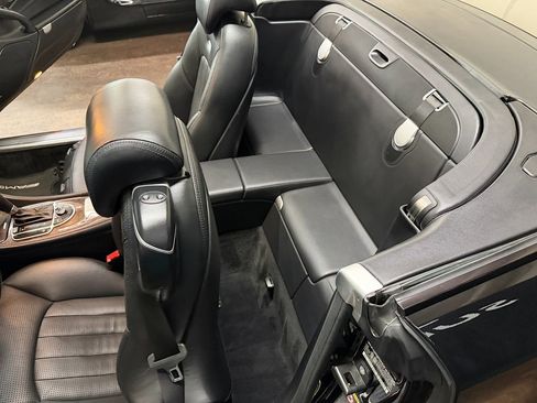 Used 2007 Mercedes-Benz SL 55 AMG image 18