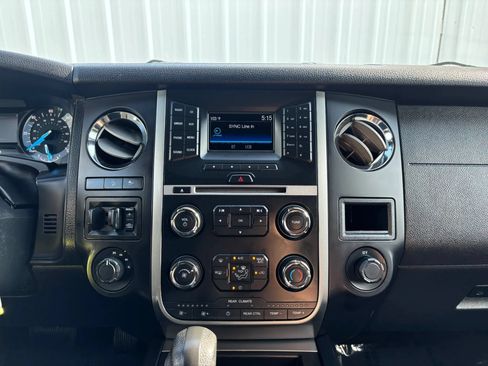 Used 2016 Ford Expedition XL w/ Equipment Group 101A AWD/4WD image 28