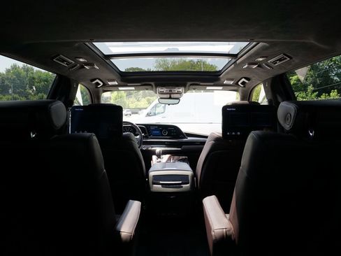 Used 2023 Cadillac Escalade V w/ LPO, Floor Liner Package image 81