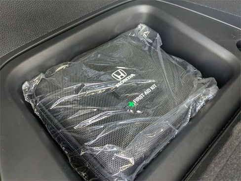 New 2025 Honda Pilot TrailSport image 40