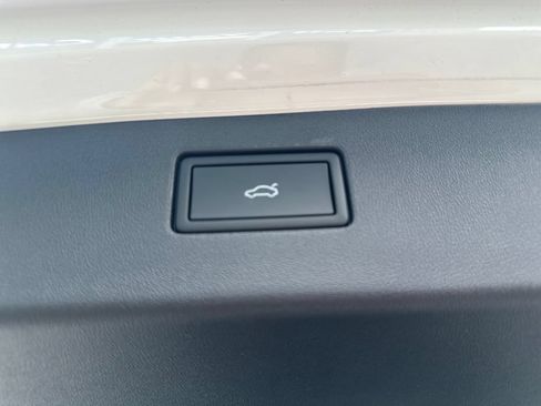 New 2026 Volkswagen Tiguan SE AWD/4WD image 20