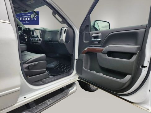 Used 2016 GMC Sierra 1500 SLE image 23