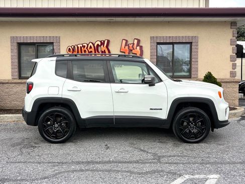 Used 2019 Jeep Renegade Limited AWD/4WD image 34