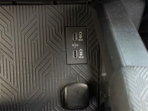 Used 2024 Toyota Tacoma SR image 22