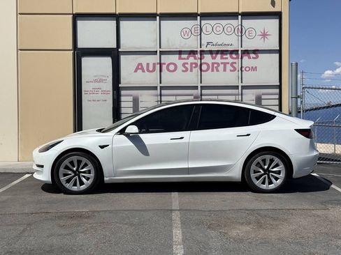 Used 2023 Tesla Model 3 Standard Range RWD image 6
