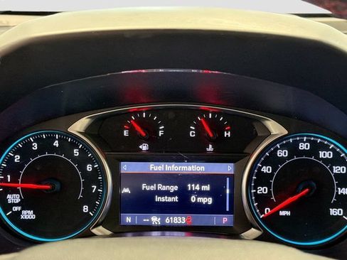 Certified 2023 Chevrolet Equinox RS w/ RS Leather Package AWD/4WD image 9