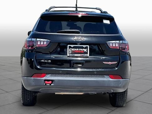 Used 2021 Jeep Compass Trailhawk AWD/4WD image 5