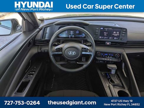 Used 2026 Hyundai Elantra Sport FWD image 15