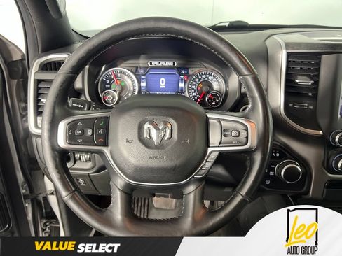 Used 2019 RAM 1500 Big Horn AWD/4WD image 17