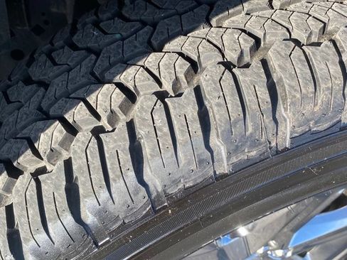 Used 2024 Ford F150 XLT AWD/4WD image 23
