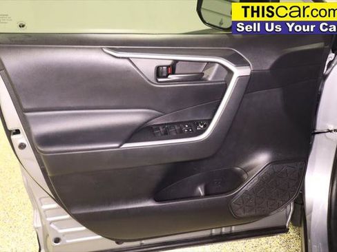 Used 2020 Toyota RAV4 LE image 26