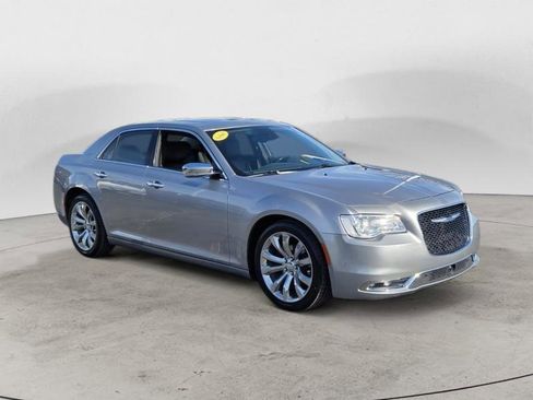 Used 2018 Chrysler 300 Limited w/ Safetytec Plus Group image 1