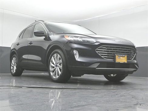 Certified 2021 Ford Escape Titanium w/ Titanium Elite Package image 44