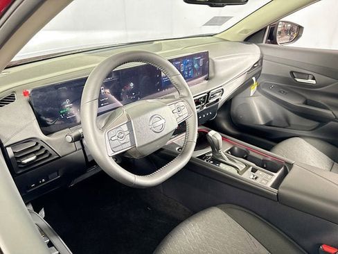 New 2026 Nissan Sentra SV image 9