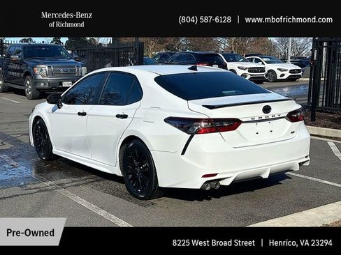 Used 2022 Toyota Camry SE w/ Convenience Package image 12