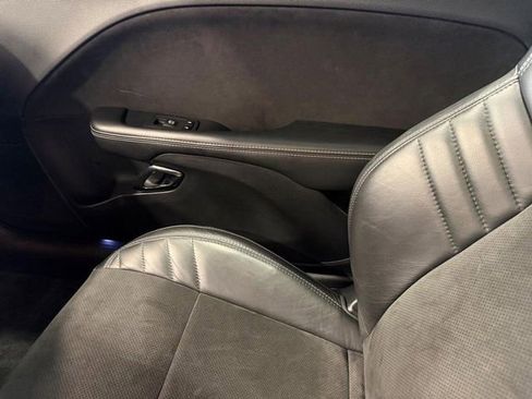 Used 2019 Dodge Challenger SRT Hellcat Redeye image 22