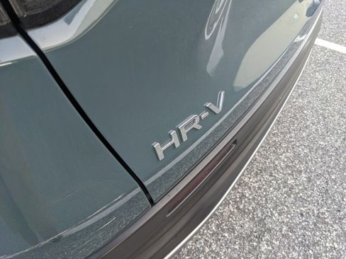 Used 2025 Honda HR-V Sport image 12