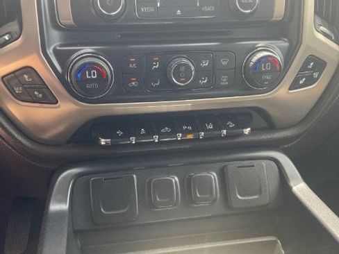 Used 2015 GMC Sierra 1500 Denali w/ Driver Alert Package AWD/4WD image 24