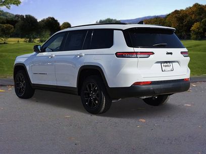 New 2025 Jeep Grand Cherokee L Altitude