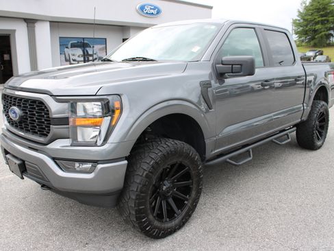 Used 2023 Ford F150 XL w/ STX Appearance Package AWD/4WD image 2