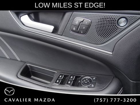 Used 2024 Ford Edge ST w/ Equipment Group 401A AWD/4WD image 22