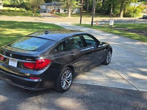 Used 2012 BMW 550i Gran Turismo w/ Driver Assistance Pkg RWD image 8