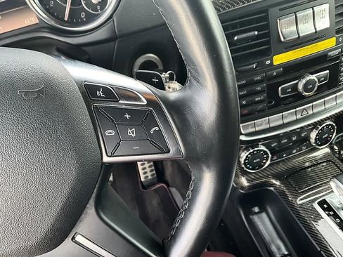 Used 2015 Mercedes-Benz G 63 AMG 4MATIC image 30