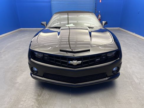 Used 2011 Chevrolet Camaro SS w/ RS Package RWD image 3