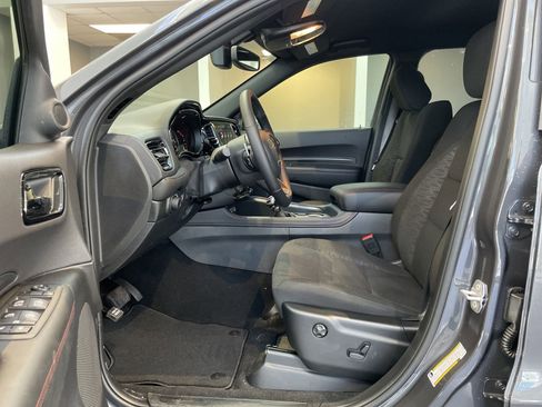 Certified 2025 Dodge Durango GT image 13