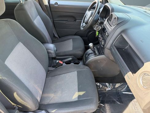 Used 2014 Jeep Patriot Sport AWD/4WD image 20