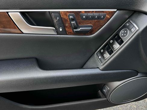 Used 2012 Mercedes-Benz C 250 Sedan image 53