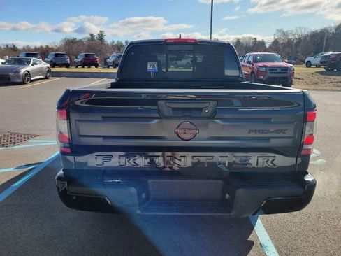New 2025 Nissan Frontier PRO-4X image 4